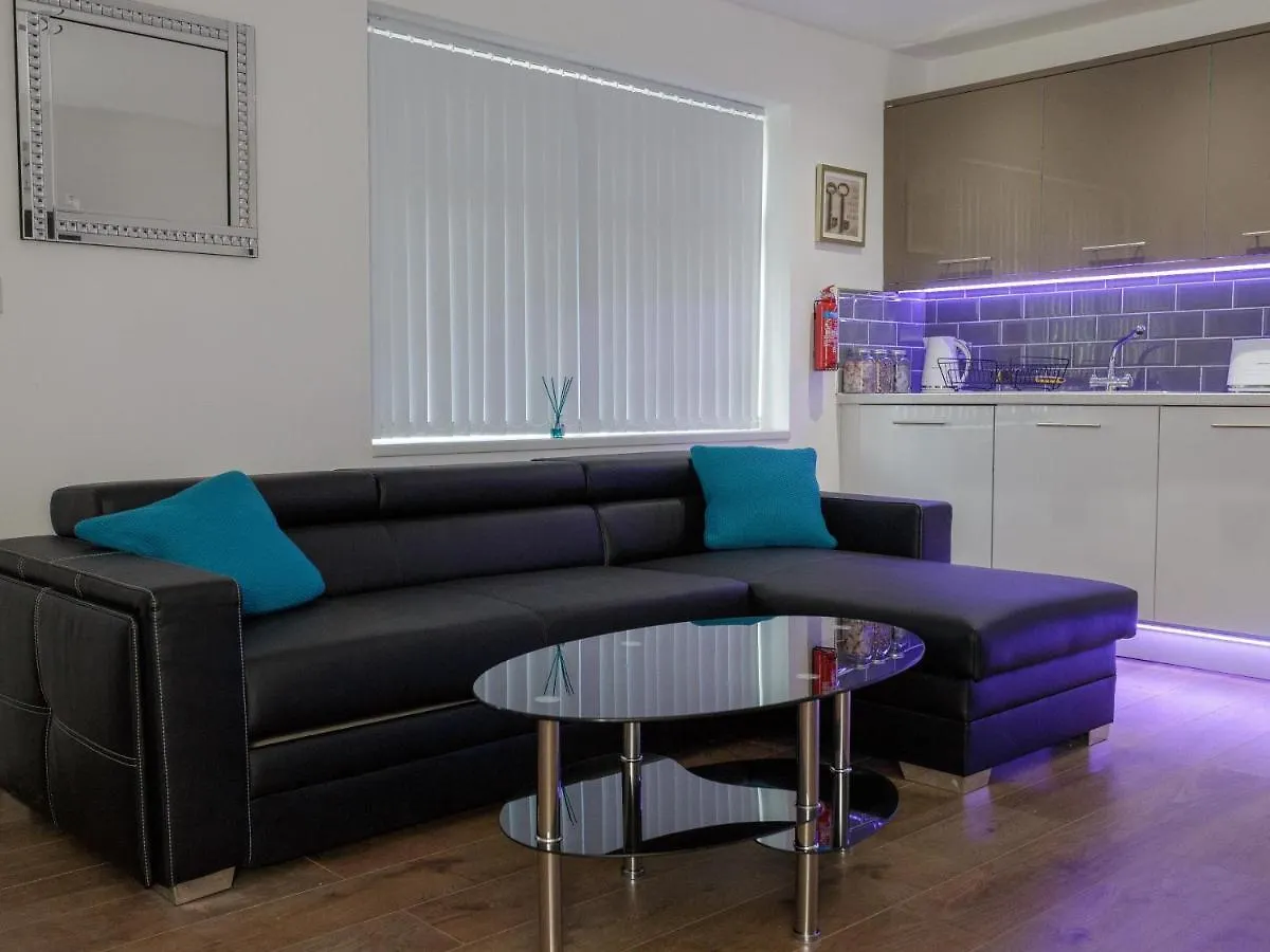 Live In Leeds Greenhill Bungalows Leeds (West Yorkshire)