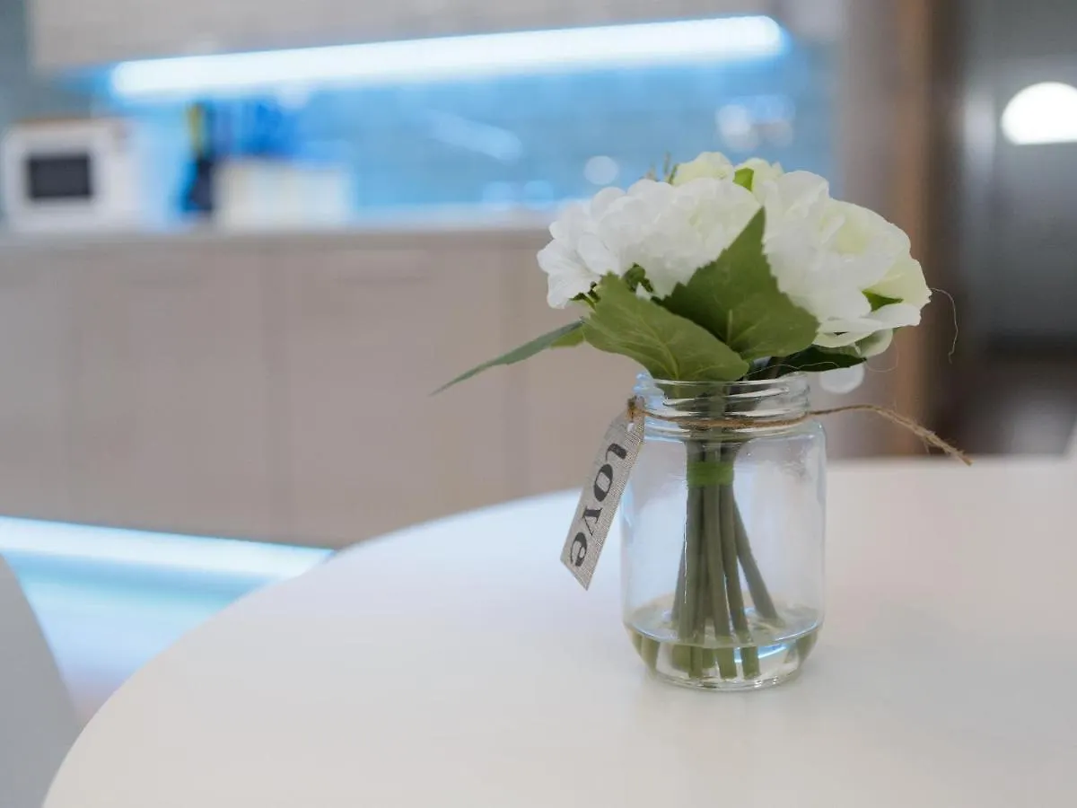 Apartment Live In Leeds Greenhill Bungalows United Kingdom